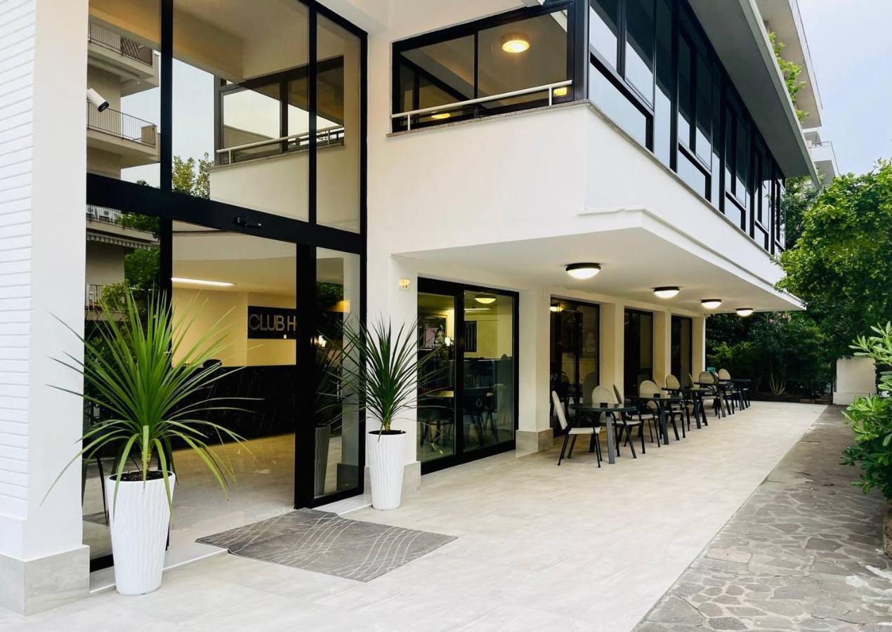 Clubhotel Residence チェゼナーティコ エクステリア 写真